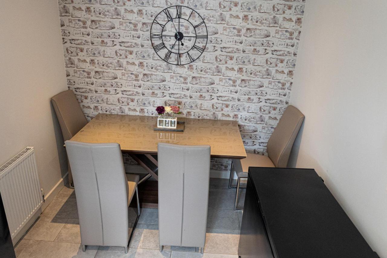Private Room In A New Build Heanor 外观 照片